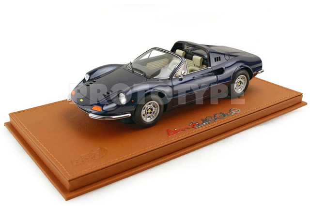 ** 予約商品 ** BBR P18152G2 1/18 Ferrari Dino 246 GTS 1972 Blu Sera - Grey interior （ケース付）