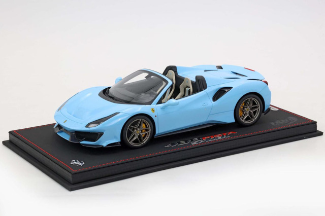 ** 予約商品 ** BBR P18162N 1/18 Ferrari 488 Pista Spider Azzurro la Plata Limited 48pcs （ケース付）