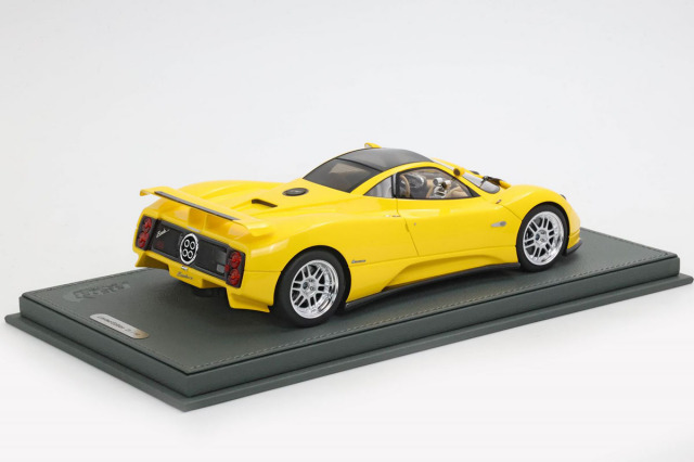 予約商品 ** BBR P18170BV 1/18 Pagani ZONDA C12 Yellow Limited