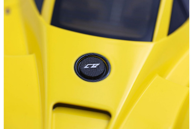 予約商品 ** BBR P18170BV 1/18 Pagani ZONDA C12 Yellow Limited