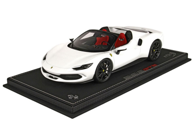 BBR P18215BV 1/18 Ferrari 296GTS Bianco Cervino / Carbon wheels Limited 50pcs （ケース付）