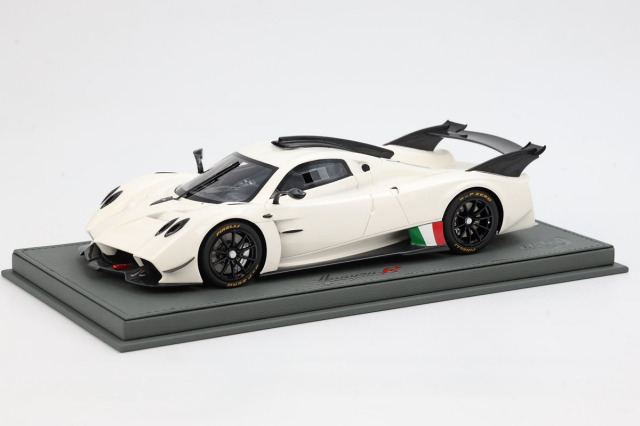 ** 予約商品 ** BBR P18218FV 1/18 Pagani Huayra R White Benny Limited 100pcs （ケース付）