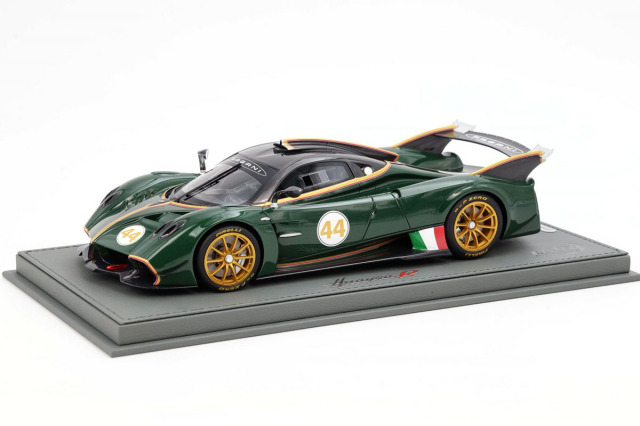 ** 予約商品 ** BBR P18218GV 1/18 Pagani Huayra R Gloss Green Carbon / Verde Smeraldo Limited 100pcs （ケース付）