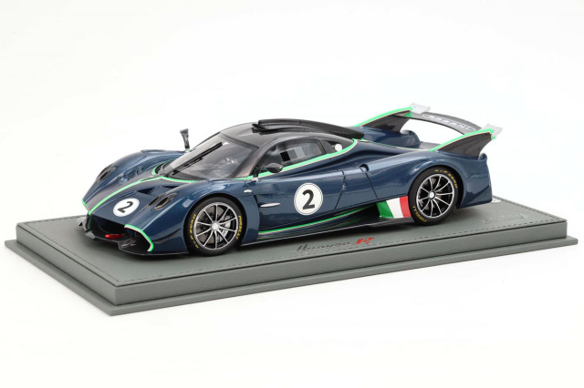** 予約商品 ** BBR P18218IV 1/18 Pagani Huayra R Blue Danubio Carbon Fiber Matt / Gross Limited 100pcs （ケース付）