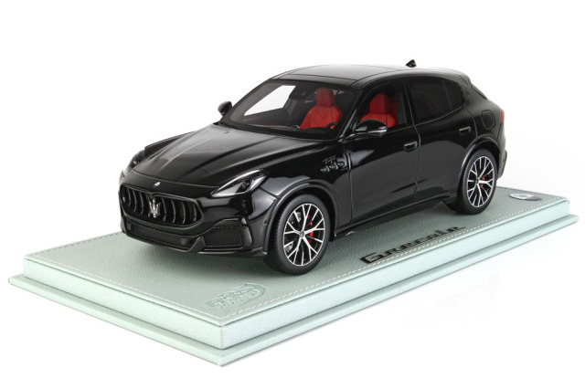 BBR P18220V 1/18 Maserati Grecale Trofeo Black Limited 28pcs （ケース付）