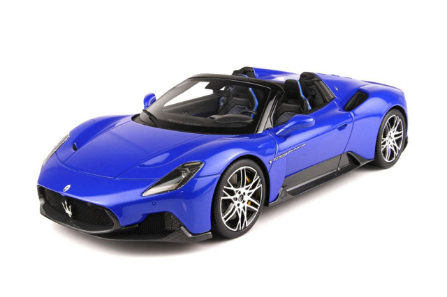1/18 BBR マセラティMC20 CIELOケース付き 1/18 BBR マセラティMC20 CIELOケース付き Maserati MC20 Cielo