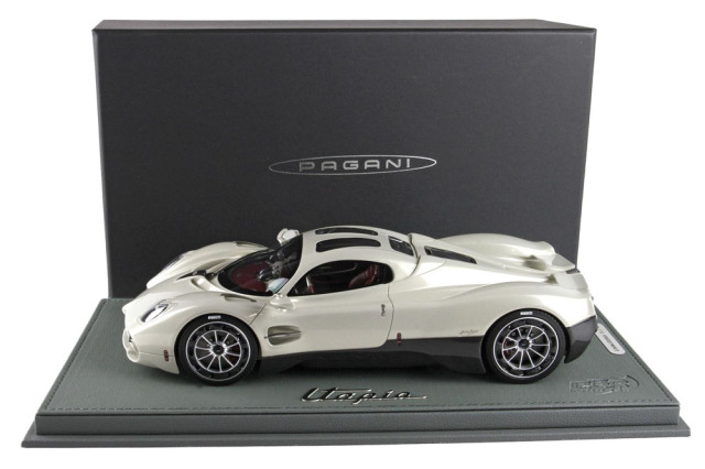 BBR P18223BV 1/18 Pagani Utopia Grey Rinascimento - OPT