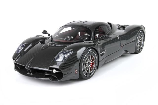 BBR P18223CFV 1/18 Pagani Utopia Full Carbon Fiber limited 99pcs