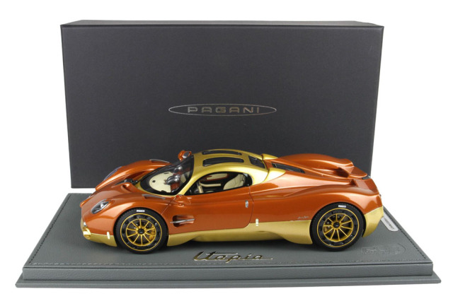 ミニカー　1/18 Pagani Utopia(ブロンズ) ケース付 [P18223DV] お取り寄せ商品】 BBR P18223DV 1/18 Pagani Utopia Bronze