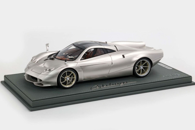 ** 予約商品 ** BBR P18228DV 1/18 Pagani Huayra Codalunga Porsche Gold Bronze Metallic Limited 200pcs（ケース付）