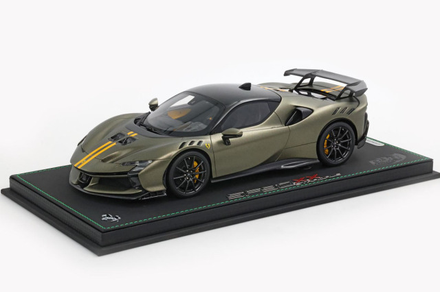 BBR P18237RV 1/18 Ferrari SF90XX Stradale Verde Masoni Matt （ケース付）