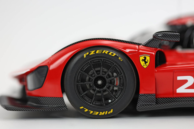 予約商品 ** BBR P18244CF 1/18 Ferrari 499P Modificata Launch