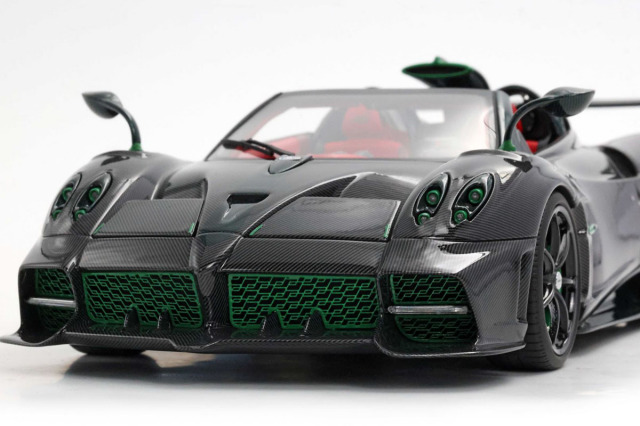 BBR P18250DV 1/18 Pagani Imola Roadster Gloss Carbon Limited 99pcs