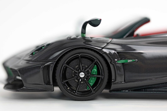 BBR P18250DV 1/18 Pagani Imola Roadster Gloss Carbon Limited 99pcs