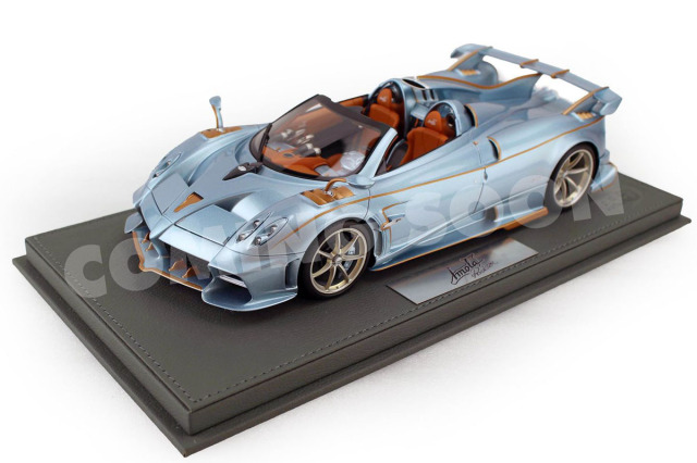 ** 予約商品 ** BBR P18250EV 1/18 Pagani Imola Roadster Metallic Azzurro Sardegna gloss （ケース付）