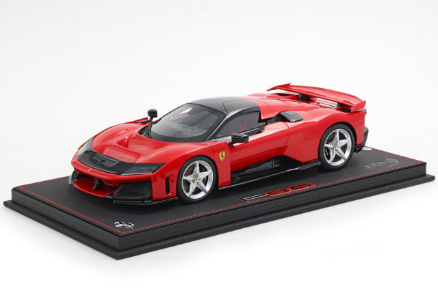 ** 予約商品 ** BBR P18253AV 1/18 Ferrari F80 Rosso Corsa /Silver wheels Limited 500pcs（ケース付）