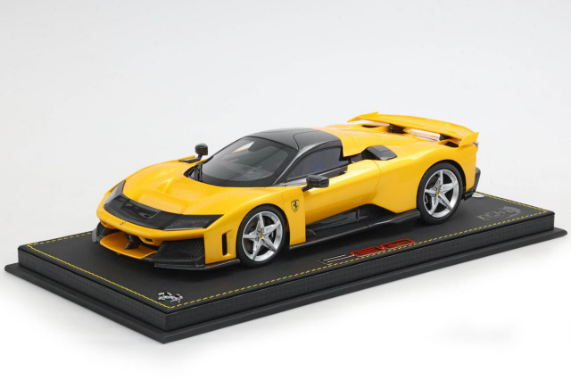 ** 予約商品 ** BBR P18253BV 1/18 Ferrari F80 Optional carbon Giallo Tristrato /Silver Wheels Limited 80pcs（ケース付）