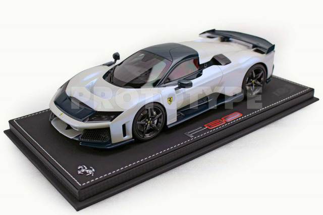 ** 予約商品 ** BBR P18253S 1/18 Ferrari F80 Bianco Onda Marina - Carbon Blue details Limited 49pcs（ケース付）