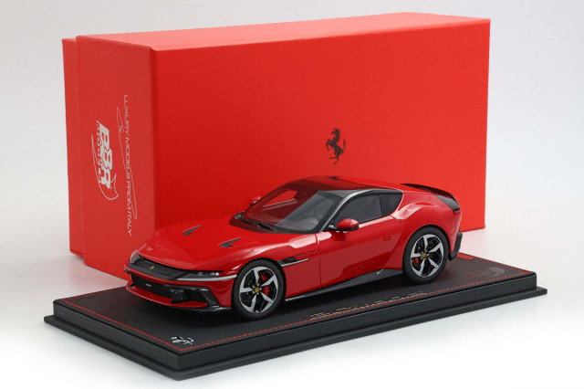予約商品 ** BBR P18254A1V 1/18 Ferrari 12 Cilindri Panoramic Roof