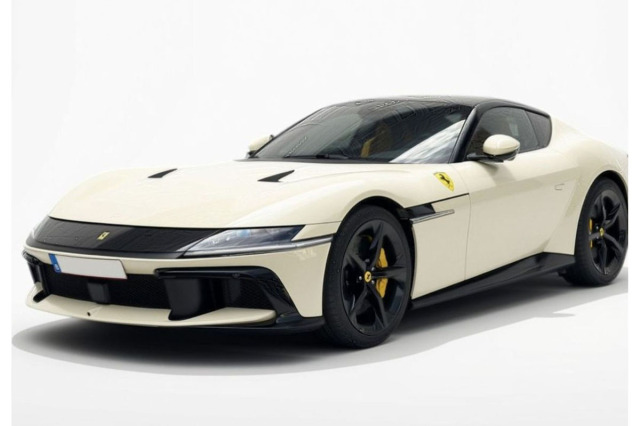 ** 予約商品 ** BBR P18254I 1/18 Ferrari 12 Cilindri Panoramic roof Avorio （ケース付）