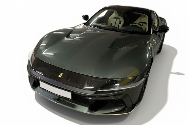 ** 予約商品 ** BBR P18254K1 1/18 Ferrari 12 Cilindri Panoramic roof Verde Toscana with Tortora interiors （ケース付）