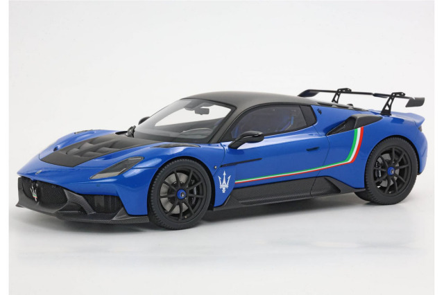 予約商品 ** BBR P18255CV 1/18 Maserati GT2 Stradale Blu Infinito