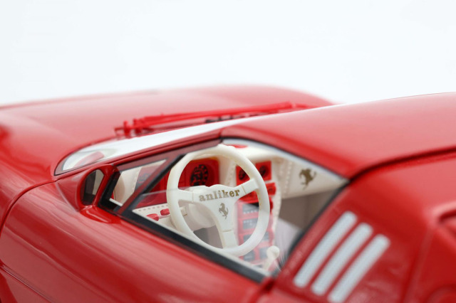 予約商品 ** BBR P18256BV 1/18 Ferrari 512 BB Targa Anliker 1984