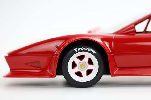 予約商品 ** BBR P18256BV 1/18 Ferrari 512 BB Targa Anliker 1984