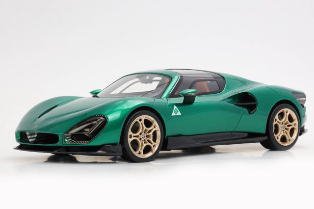 予約商品 ** BBR P18264DV 1/18 Alfa Romeo 33 Stradale Verde