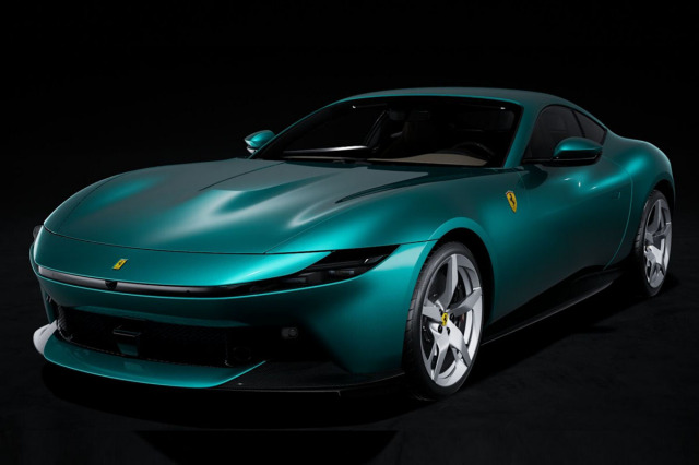 ** 予約商品 ** BBR P18272EV 1/18 Ferrari Amalfi Verde Costiera （ケース付）