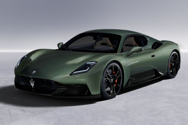 ** 予約商品 ** BBR P18279CV 1/18 Maserati MCPura Verde Royale （ケース付）