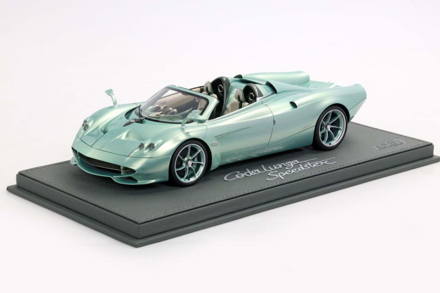 ** 予約商品 ** BBR P18280AV 1/18 Pagani Huayra Codalunga Speedster Verde Speedster （ケース付）