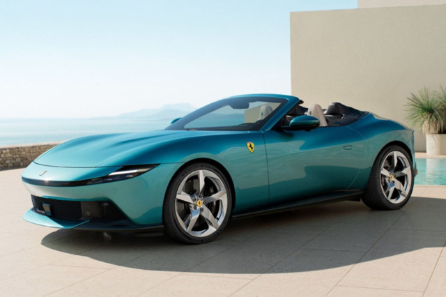 ** 予約商品 ** BBR P18281BV 1/18 Ferrari Amalfi Spider Verde Costiera （ケース付）