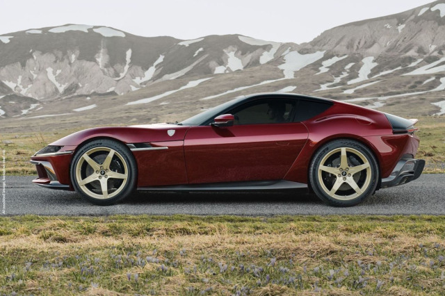 ** 予約商品 ** BBR P18286AV 1/18 Ferrari 12Cilindri Manuale - Panoramic Roof Rubino micalizzato （ケース付）