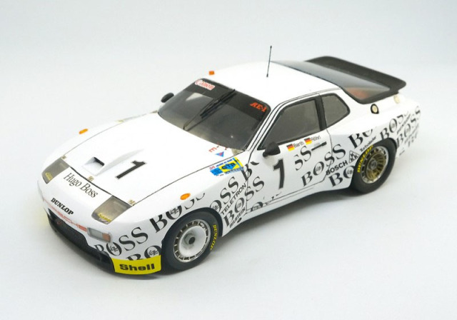 Profil24 P24137 1/24 Porsche 924/944 GTP #1 Hugo Boss Le Mans 1981