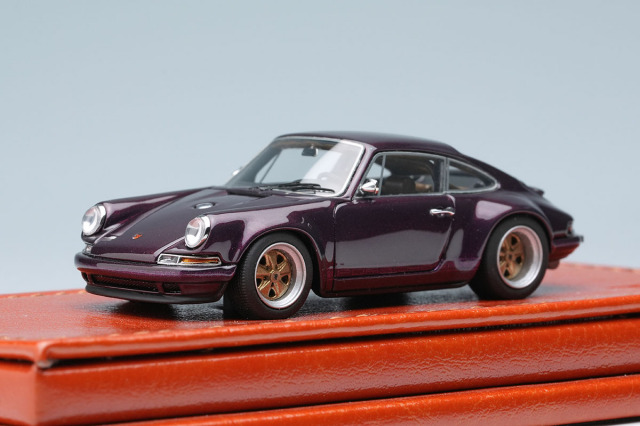 ミニカー Titan 64 Singer 911 964 Targa TM001 Make Up Titan 64 Singer 911 (964) Targa Dark Blue – Kind of Blu