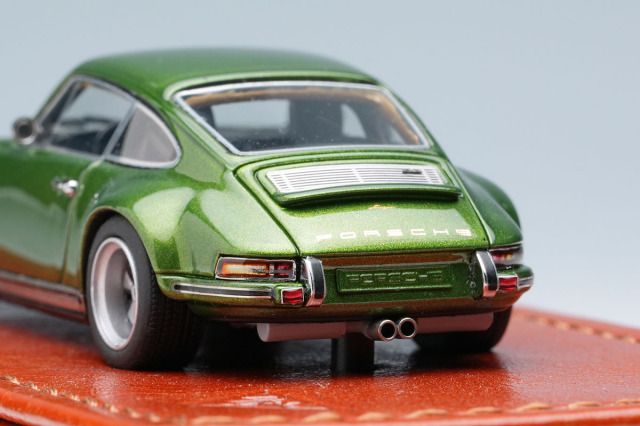 タイタン64 TM001Q 1/64 シンガー 911 (964) クーペ シャーロック