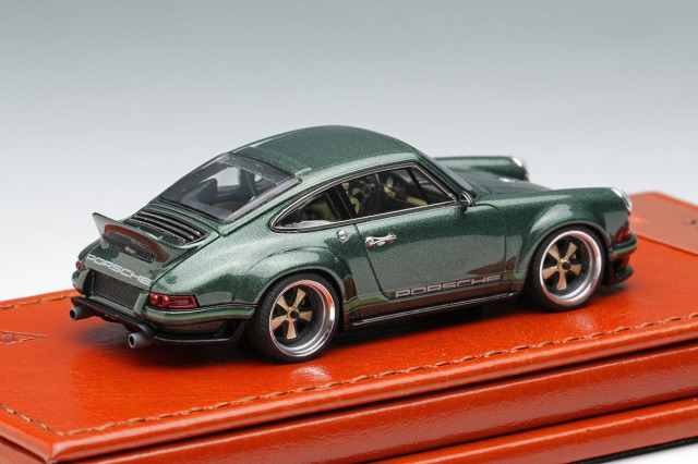 タイタン64 TM004E 1/64 シンガー DLS グッドウッド・フェスティバル