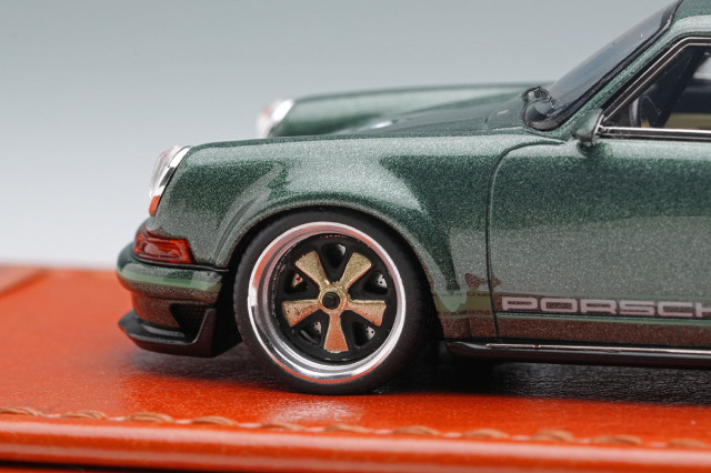 タイタン64 TM004E 1/64 シンガー DLS グッドウッド・フェスティバル