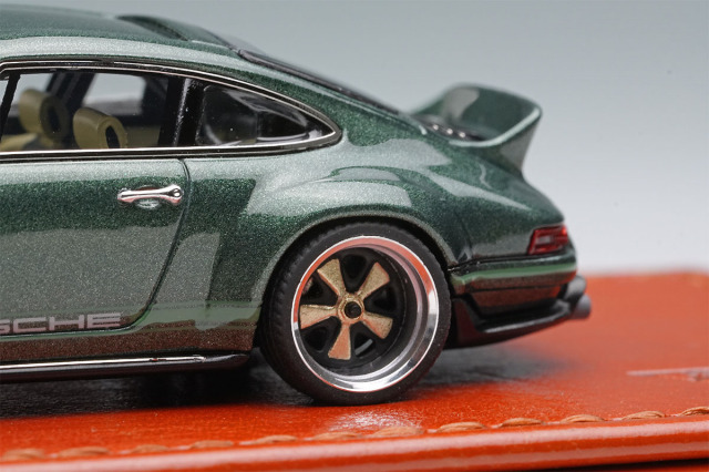 タイタン64 TM004E 1/64 シンガー DLS グッドウッド・フェスティバル