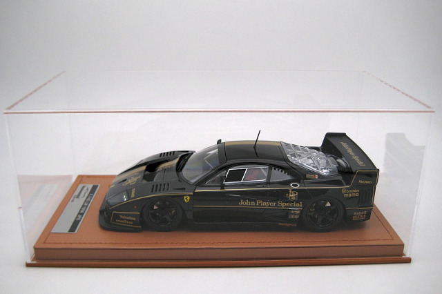 1/18ミニカー　フェラーリF40LM 深リムカスタム 1/18ミニカー フェラーリF40LM 深リムカスタム ミニカー