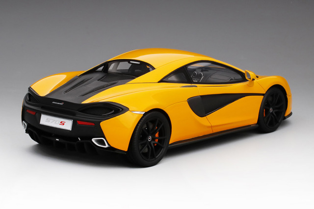 TOP SPEED マクラーレン 570S 1/18 ミニカー イエロー