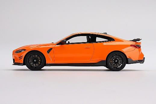 入手困難 美品 BMW M4 正規品 1/18 ミニカー 入手困難 美品 BMW M4 正規品 1/18 ミニカー 入手困難 美品 BMW M4
