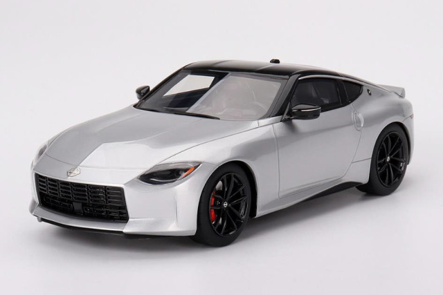 【お取り寄せ商品】 TOP SPEED TS0400 1/18 Nissan Z Performance 2023 Brilliant Silver (LHD)