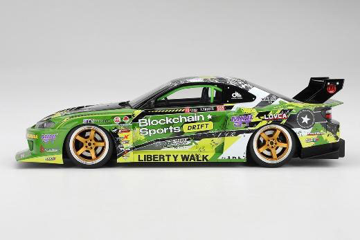 予約商品 ** TOP SPEED TS0694 1/18 Nissan Silvia(S15) LB-Super