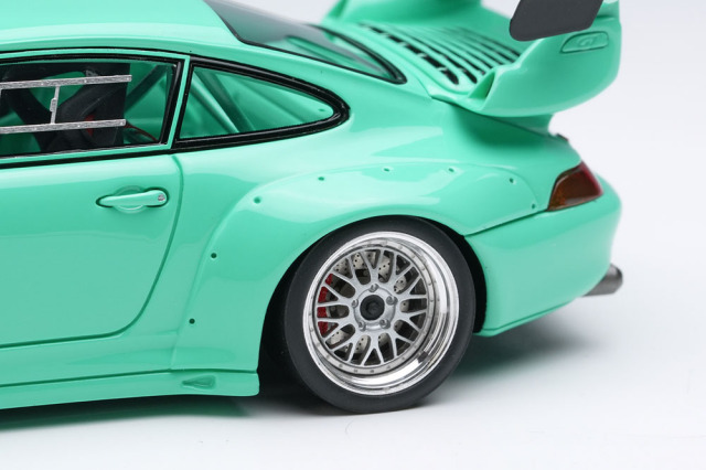 ヴィジョン VM131H ポルシェ 911 (993) GT2 EVO 1998 ミントグリーン