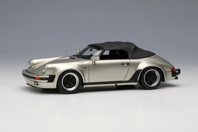 VISION VM138G Porsche 911 Carrera 3.2 Speedster Turbolook 1989 Linen Gray Metallic