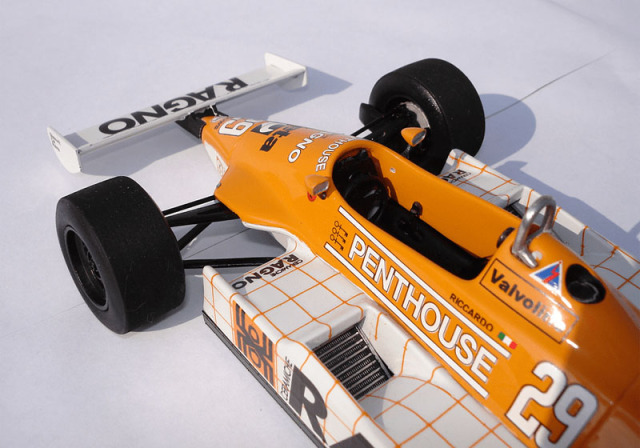 お取り寄せ商品】 WOLF Models GP20013 1/20 アロウズ A3 Long BeachGP