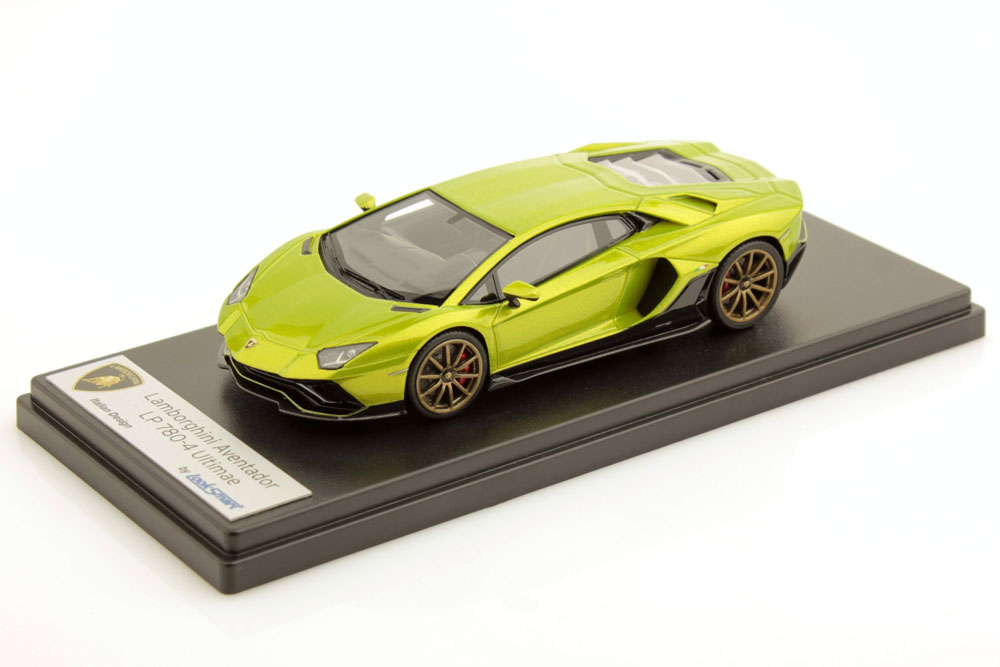 LOOKSMART LS525F 1/43 Lamborghini Aventador LP780-4 Ultimae Verde Citrea