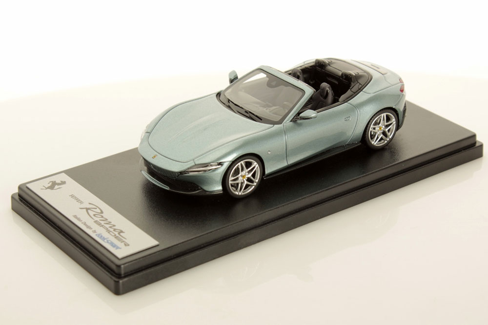 LOOKSMART LS549A 1/43 Ferrari Roma Spider Celeste Trevi